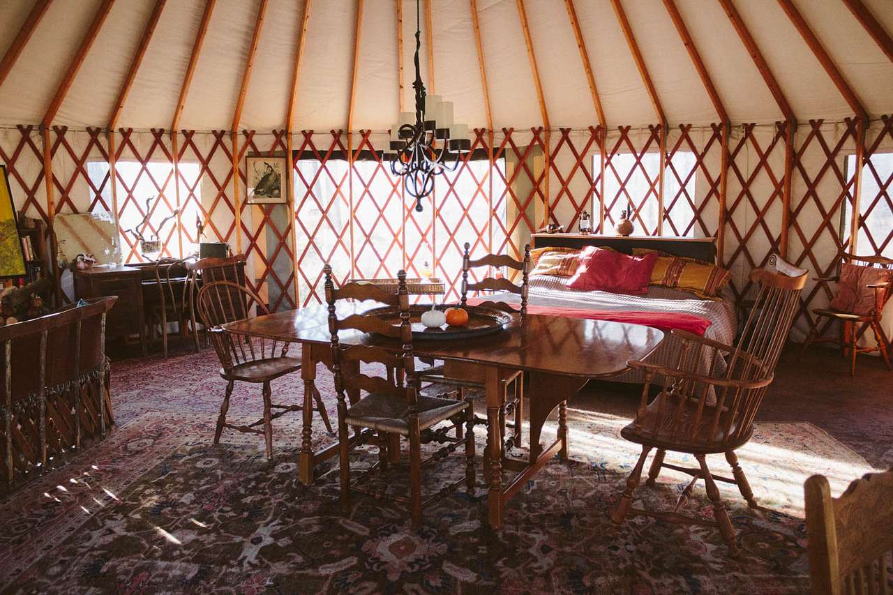 Riverwalk Yurt, luxury on river