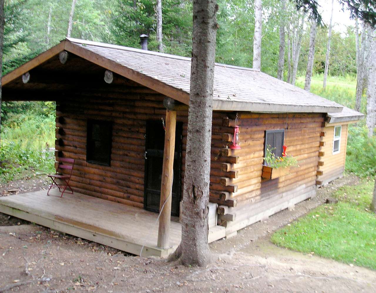 The Riverbend Cabin! Our sweet, off grid piece of heaven!