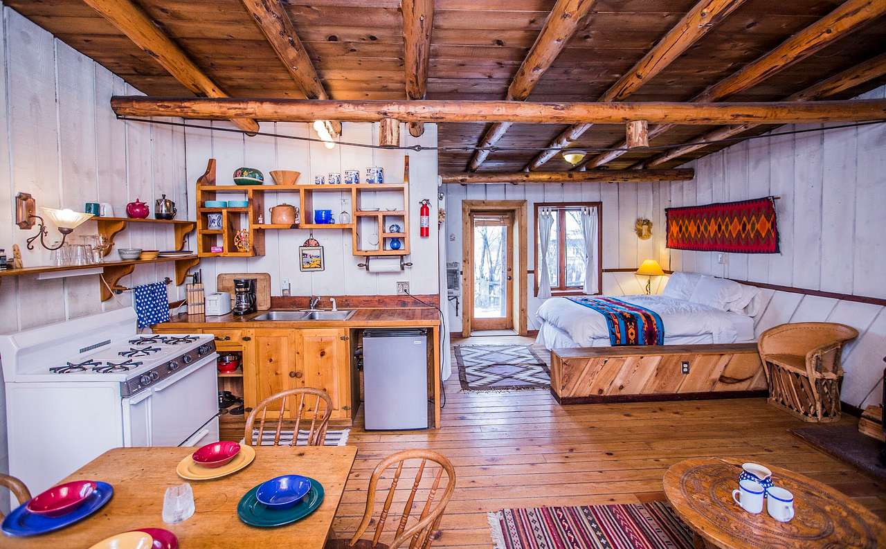 Taos Goji Farm & Eco Lodge