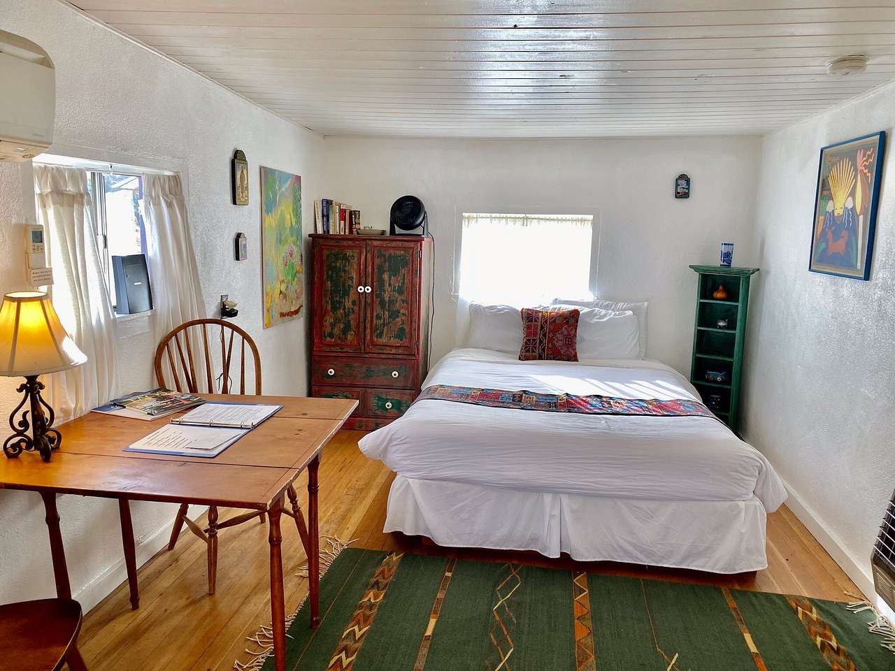 Taos Goji Farm & Eco Lodge