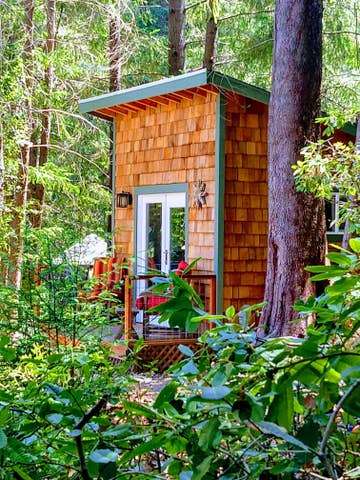 Redwoods Mountain Getaway