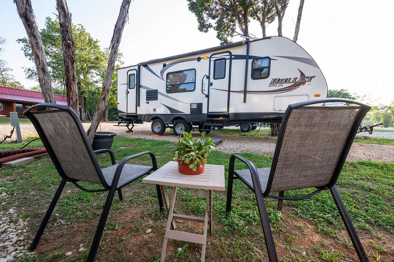 Nicole Creek Cabins and RV Park