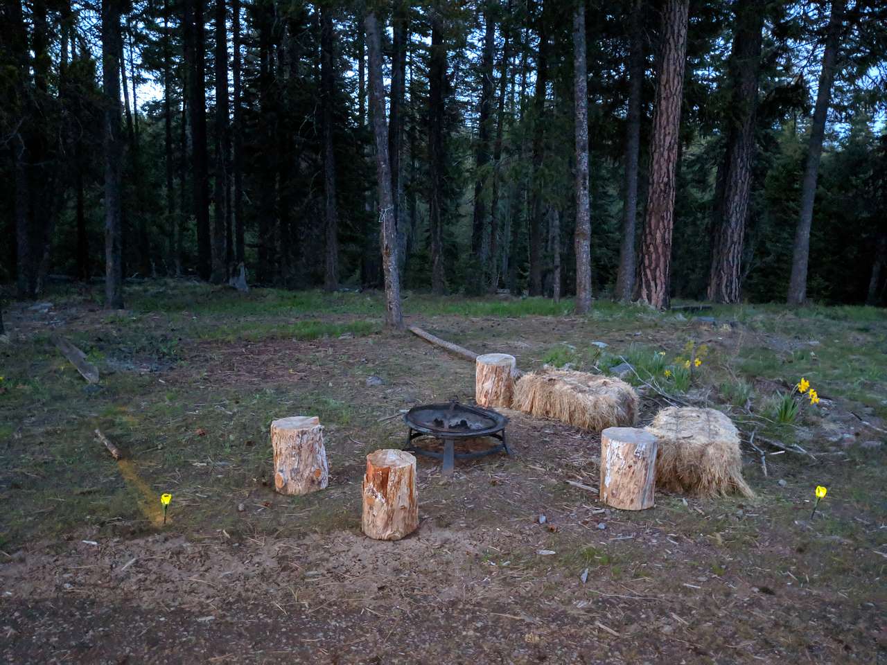 The High Road Cabins N camping