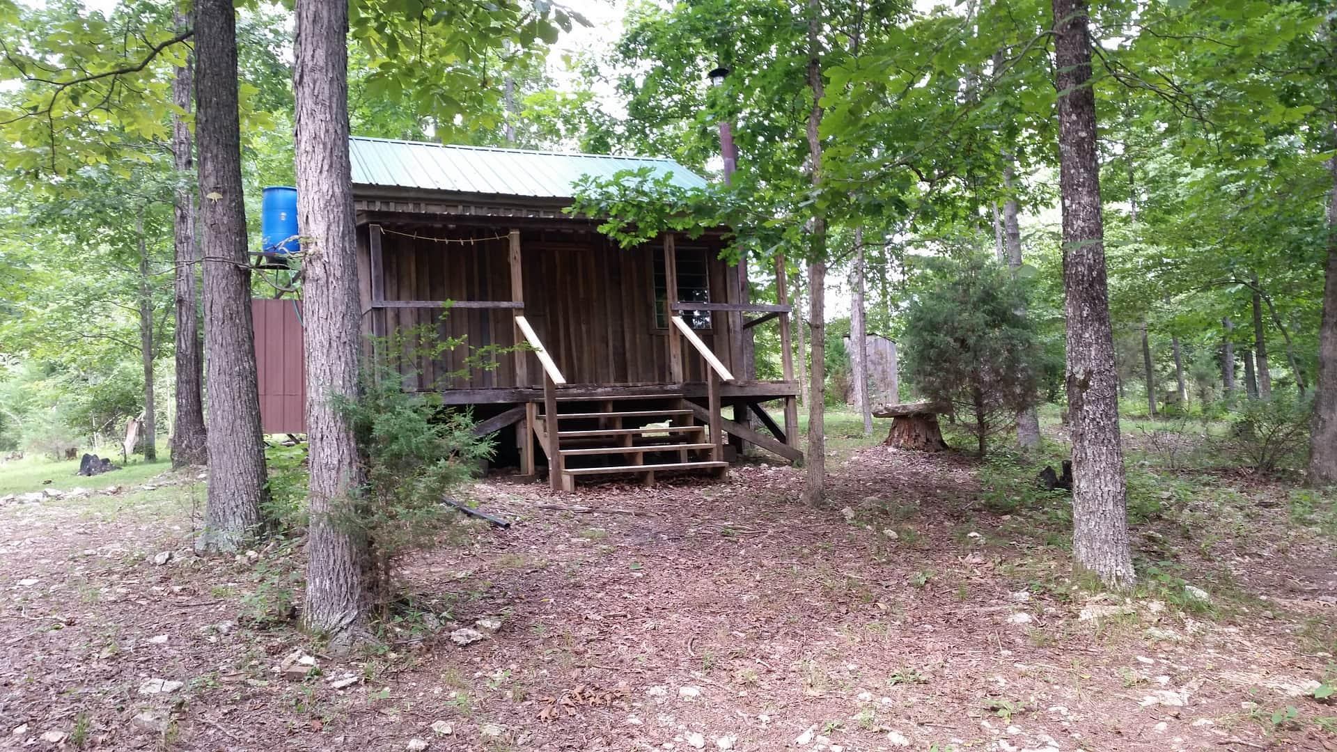 Robert's Redneck Retreat, LLC