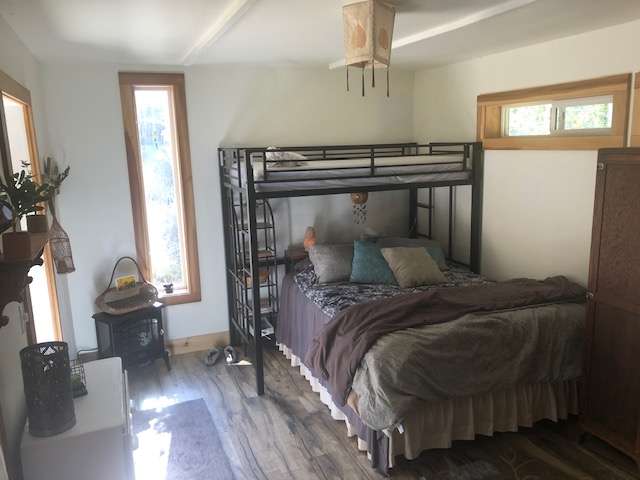 Queen size bed and single bunk