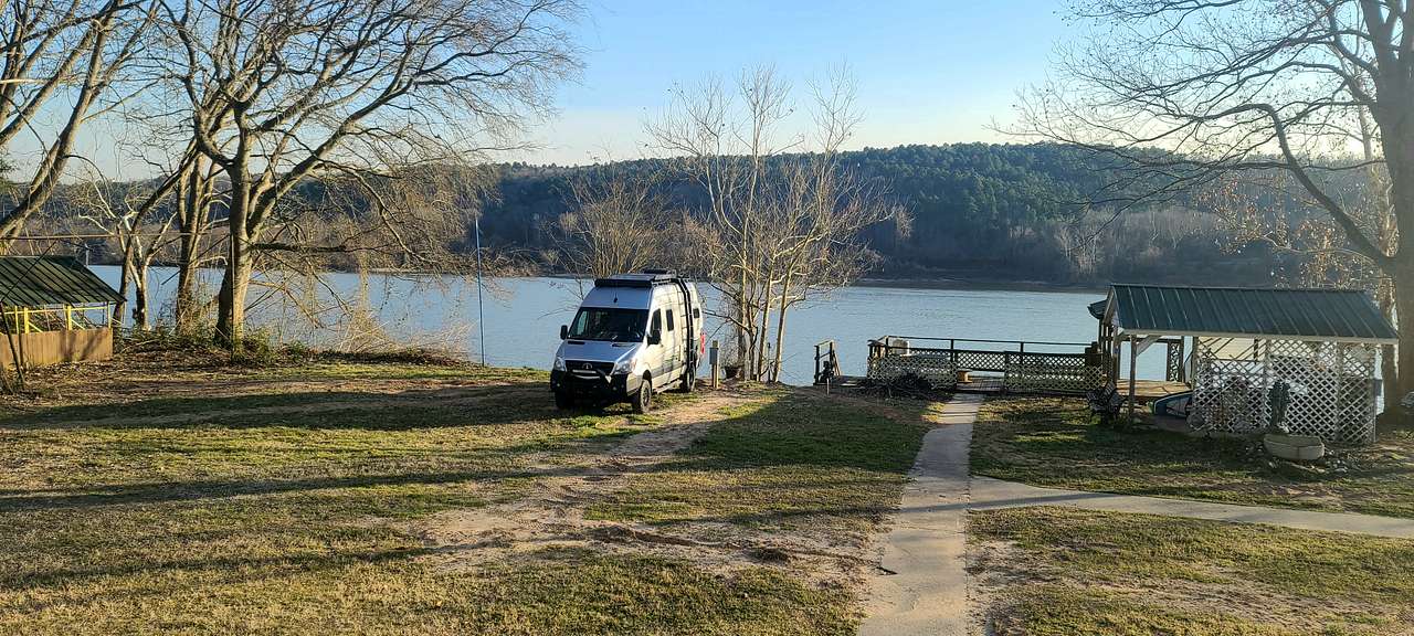 Private Arkansas Riverfront RV Site