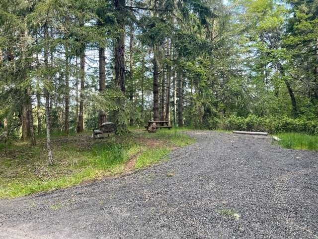 Close Inn Country View RV or VAN