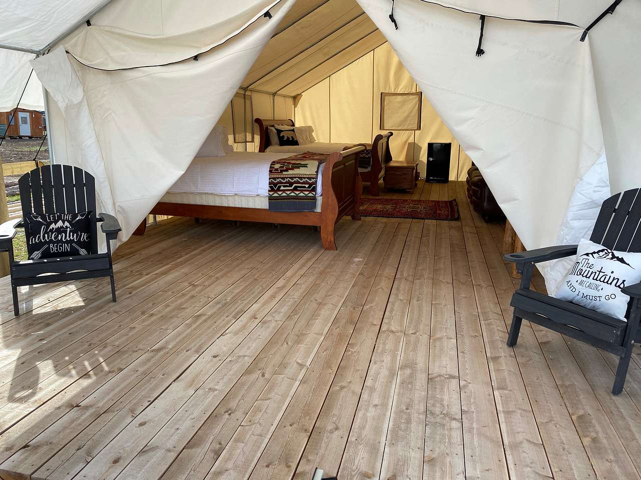 Yellowstone Dreamin Camp
