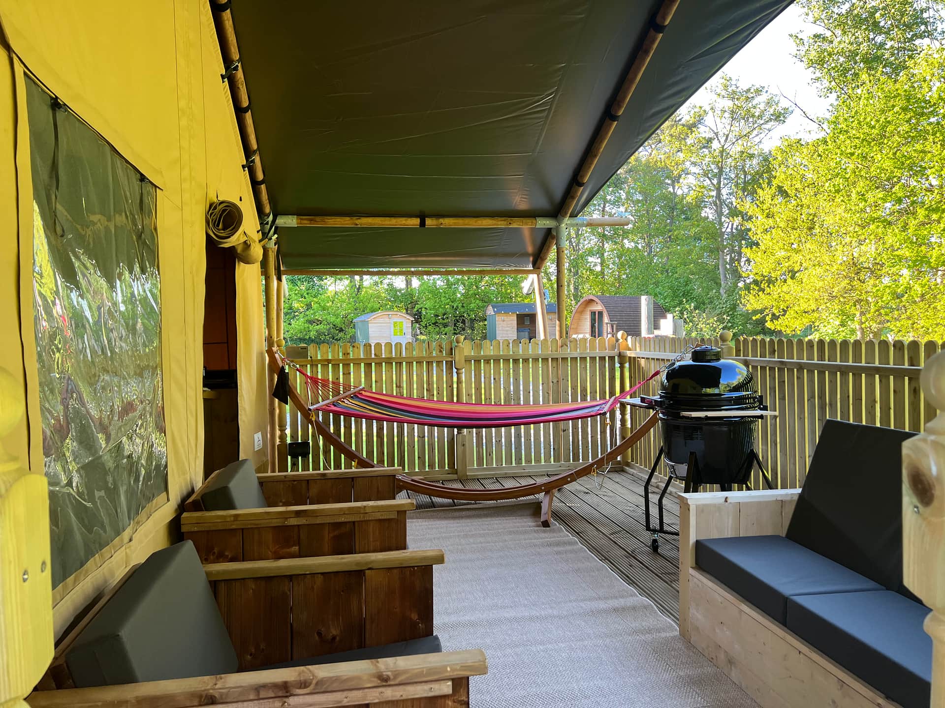 Little Wold Away Glamping