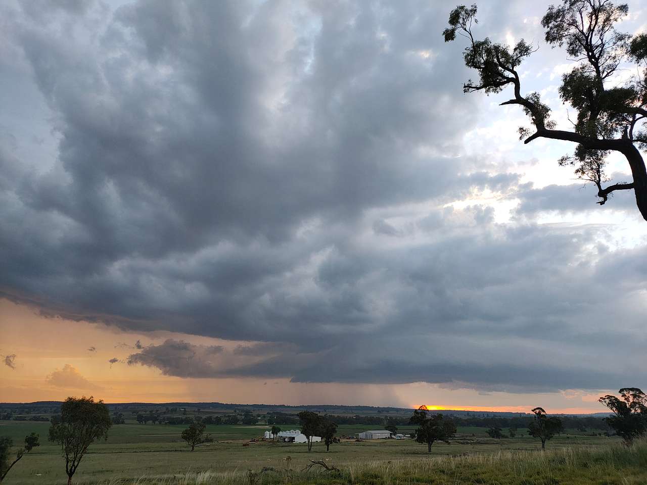 360-degree views upon the hill. 