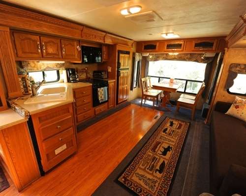 Paradise Shores Camp