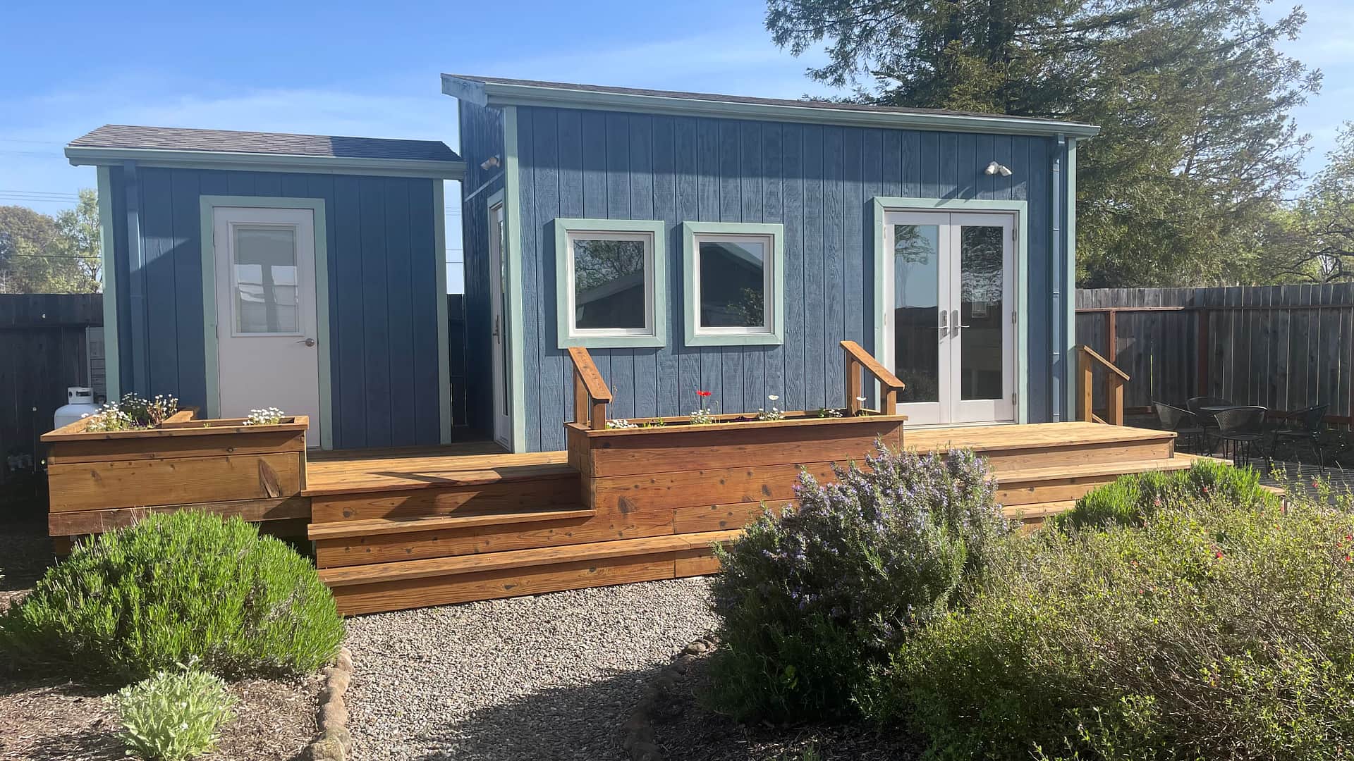 Tiny house and bathroom.
