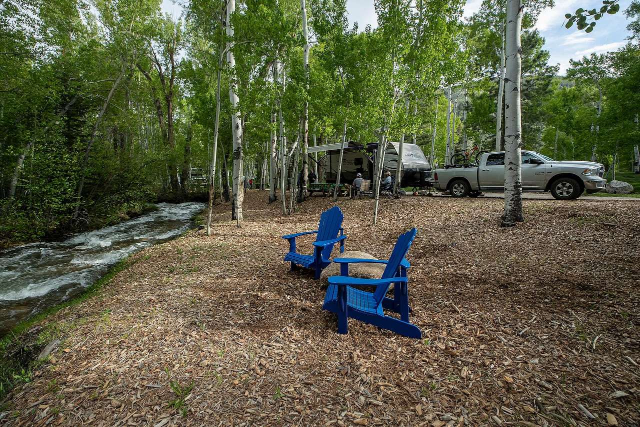 Creekside Chalets
