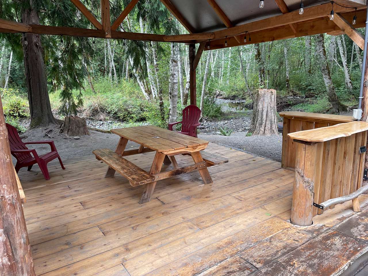 Very clean and well made shelter