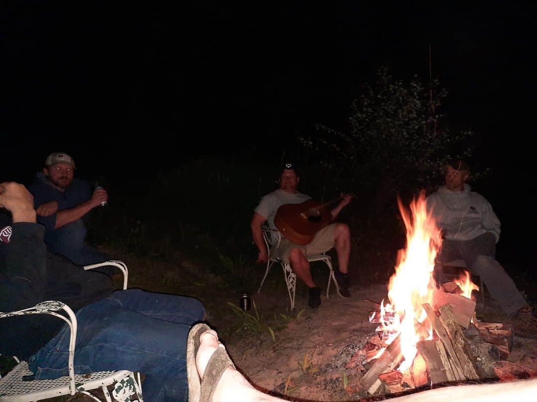Oh boy the fires and sounds of wildlife are REAL!