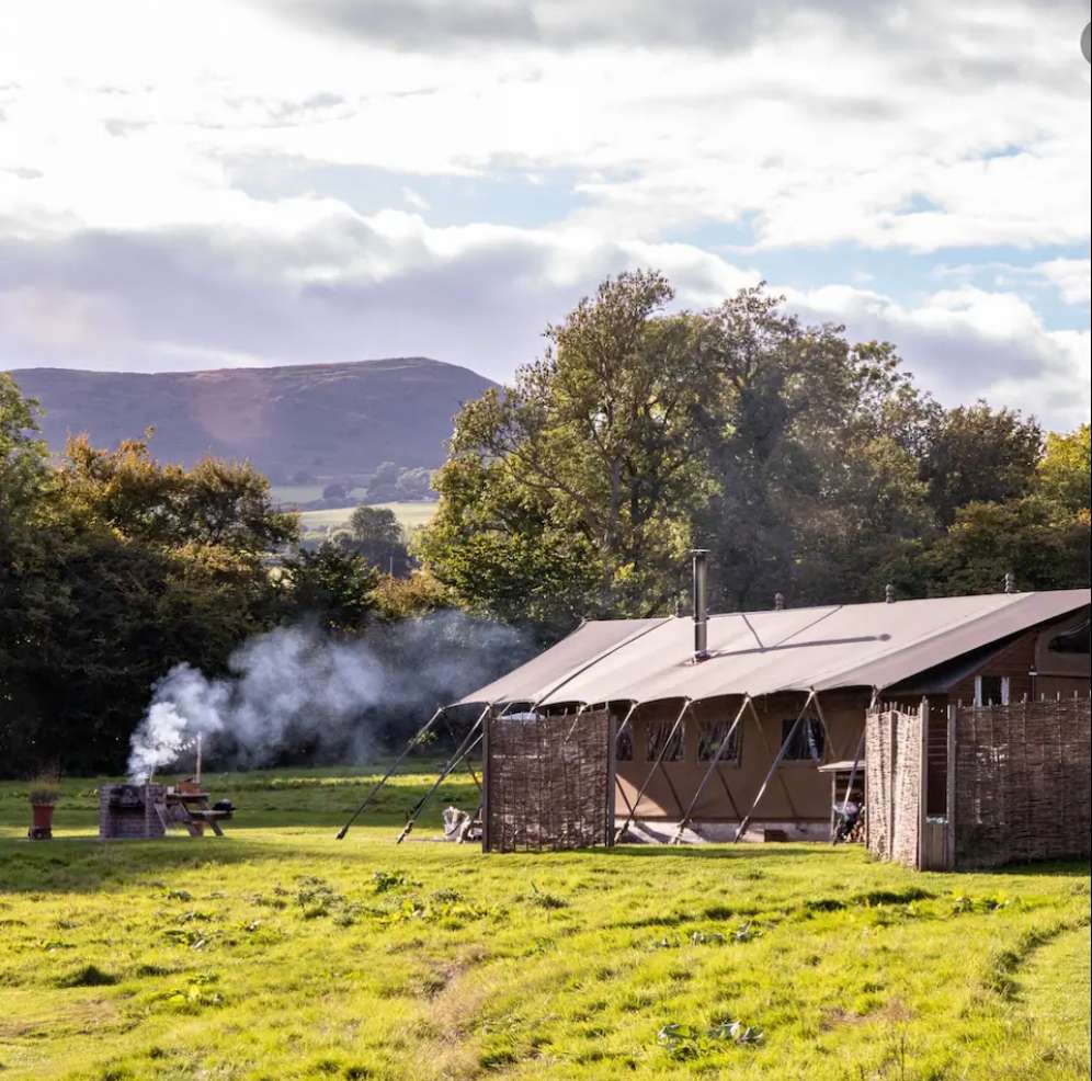 Brecon Beacons Luxury Safari Lodge