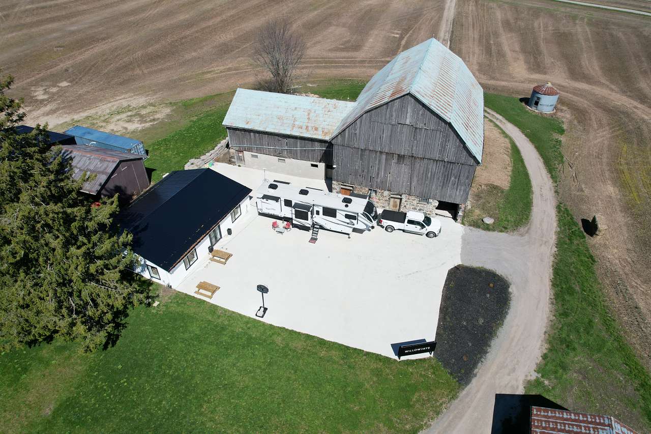 WILLOWJAYS (Farm with Views)