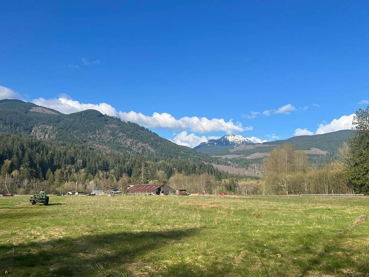 Kragnes Family Farm Mt Baker Camp