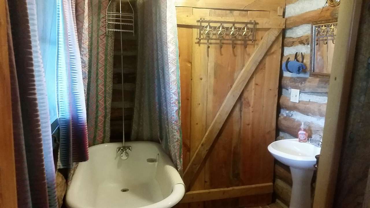 View amenities photos of Secluded Ranch Camp