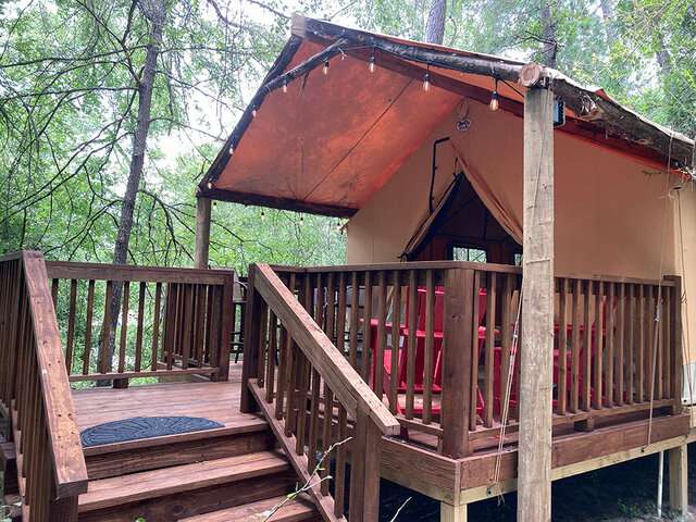 Two Creeks Crossing Resort