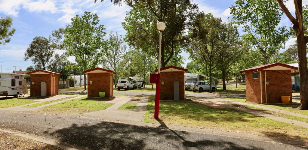 Young Tourist Park