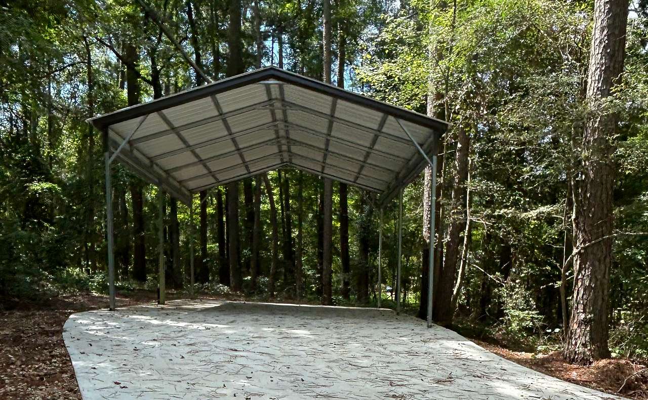 Quiet East Texas Piney Wood Getaway
