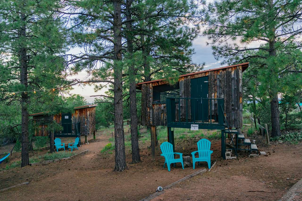 Santa Fe Treehouse Camp & Wilderness Preserve