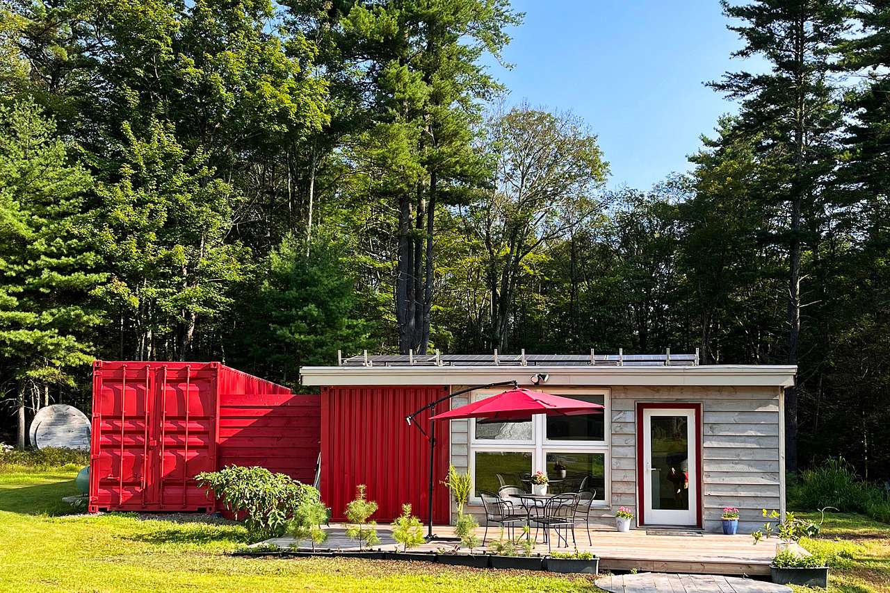 On-Farm Container Building/Glamping