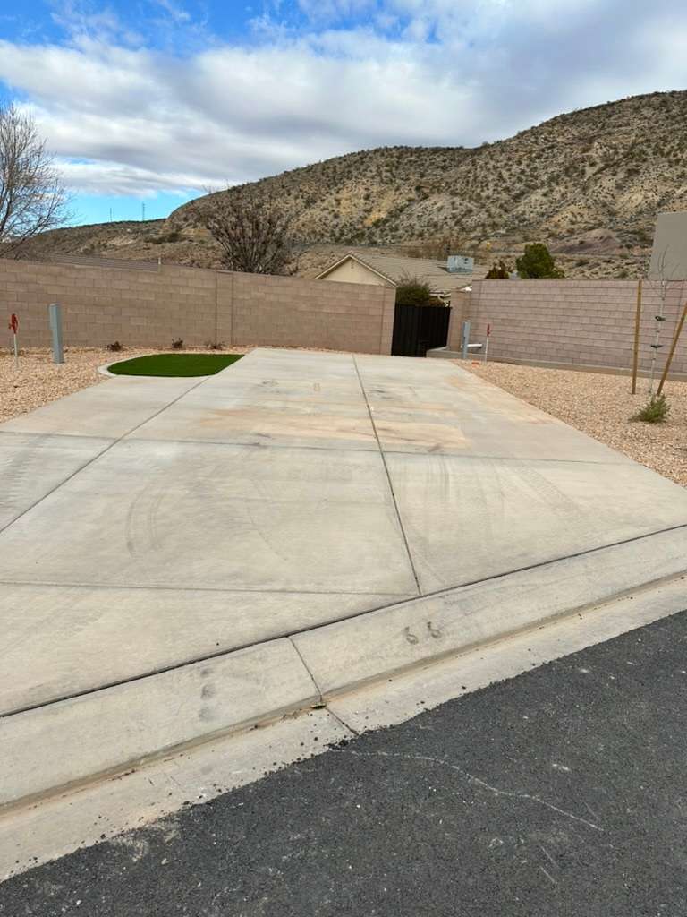 Gateway Luxury RV Resort