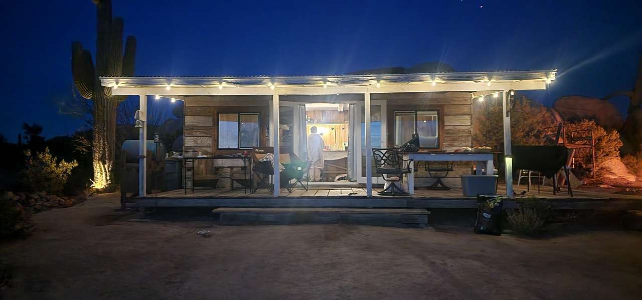Boulder hideout