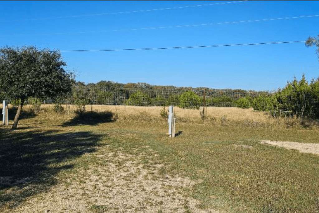 Antler Oaks Lodge And RV Resort