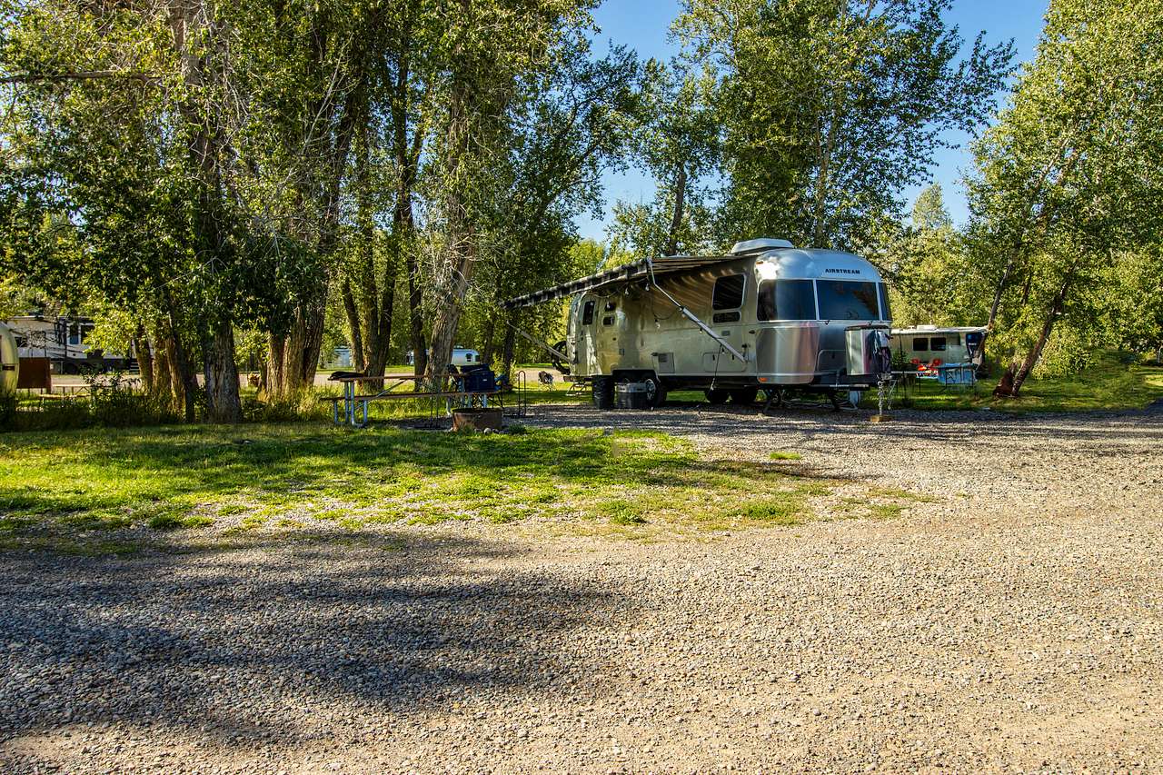 River Camp RV Park