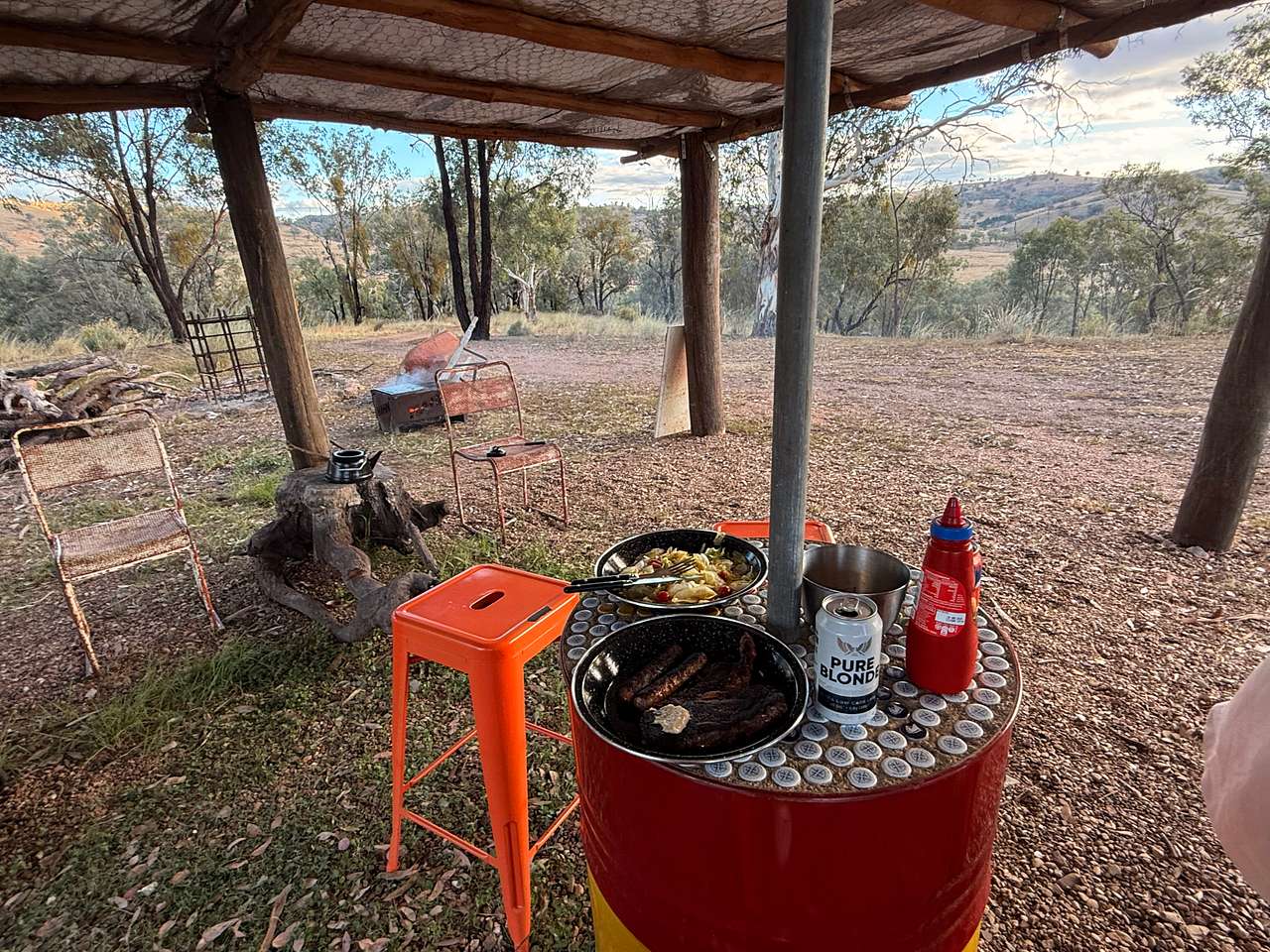Undercover entertainment area with bbq and fridge!
