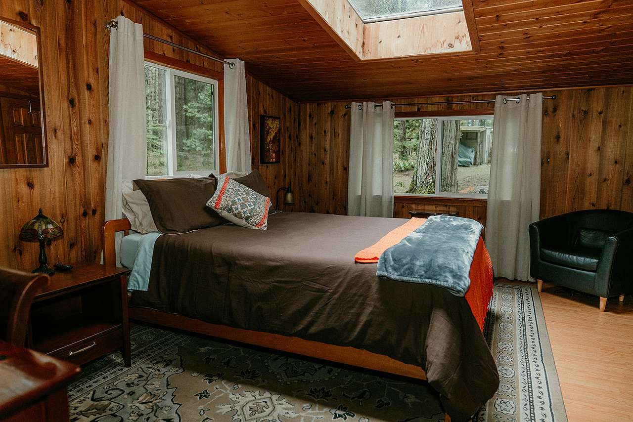 Azalea Grove Getaway