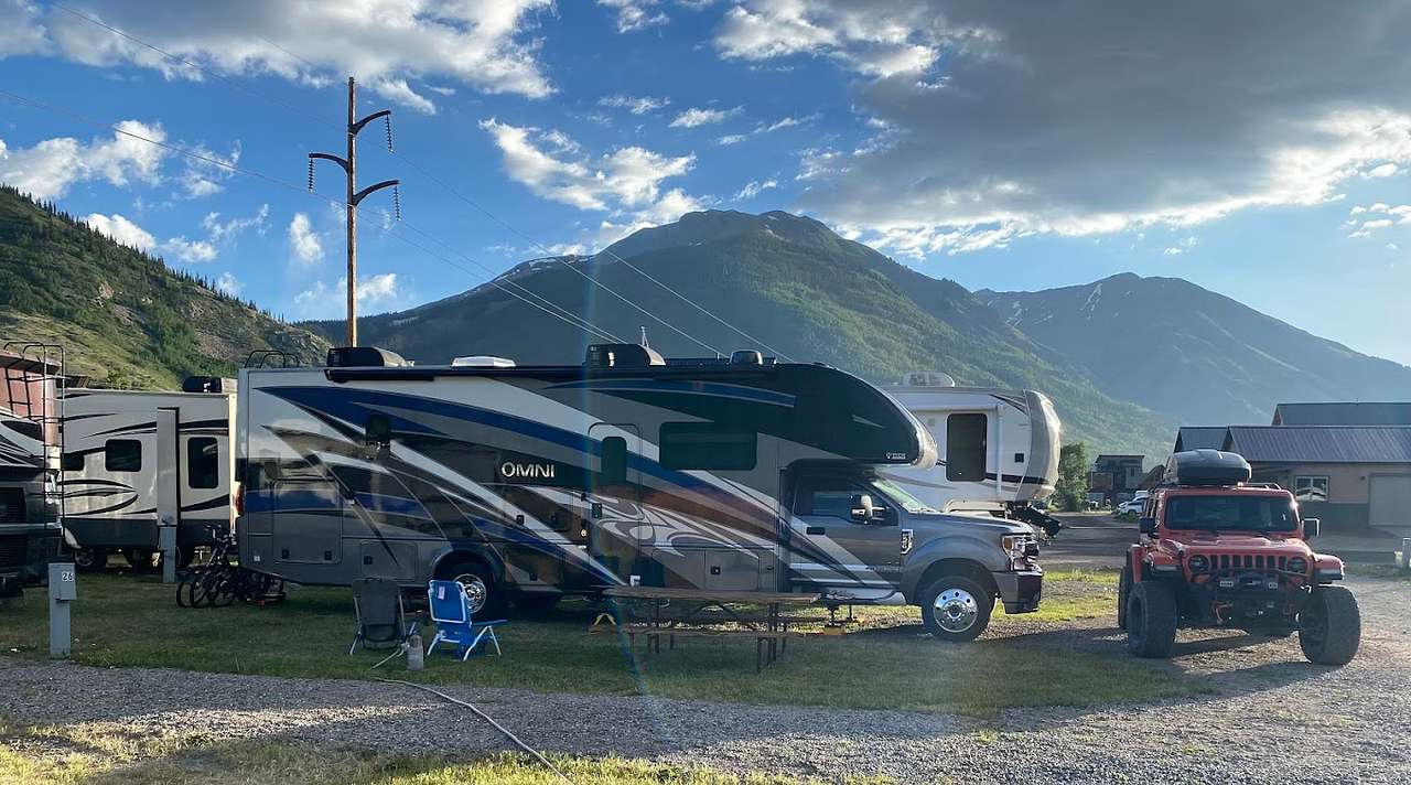Silver Summit RV Park & Jeep Rentals