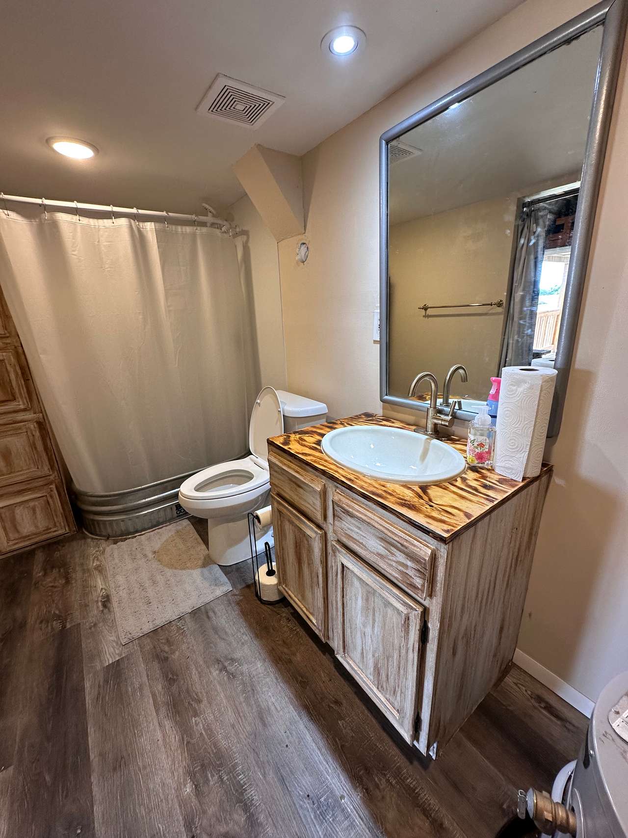 McGuire Land & Cattle Tiny Home