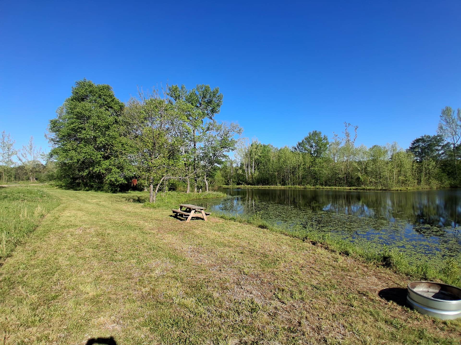 Private Lakefront Camp Free Kayaks