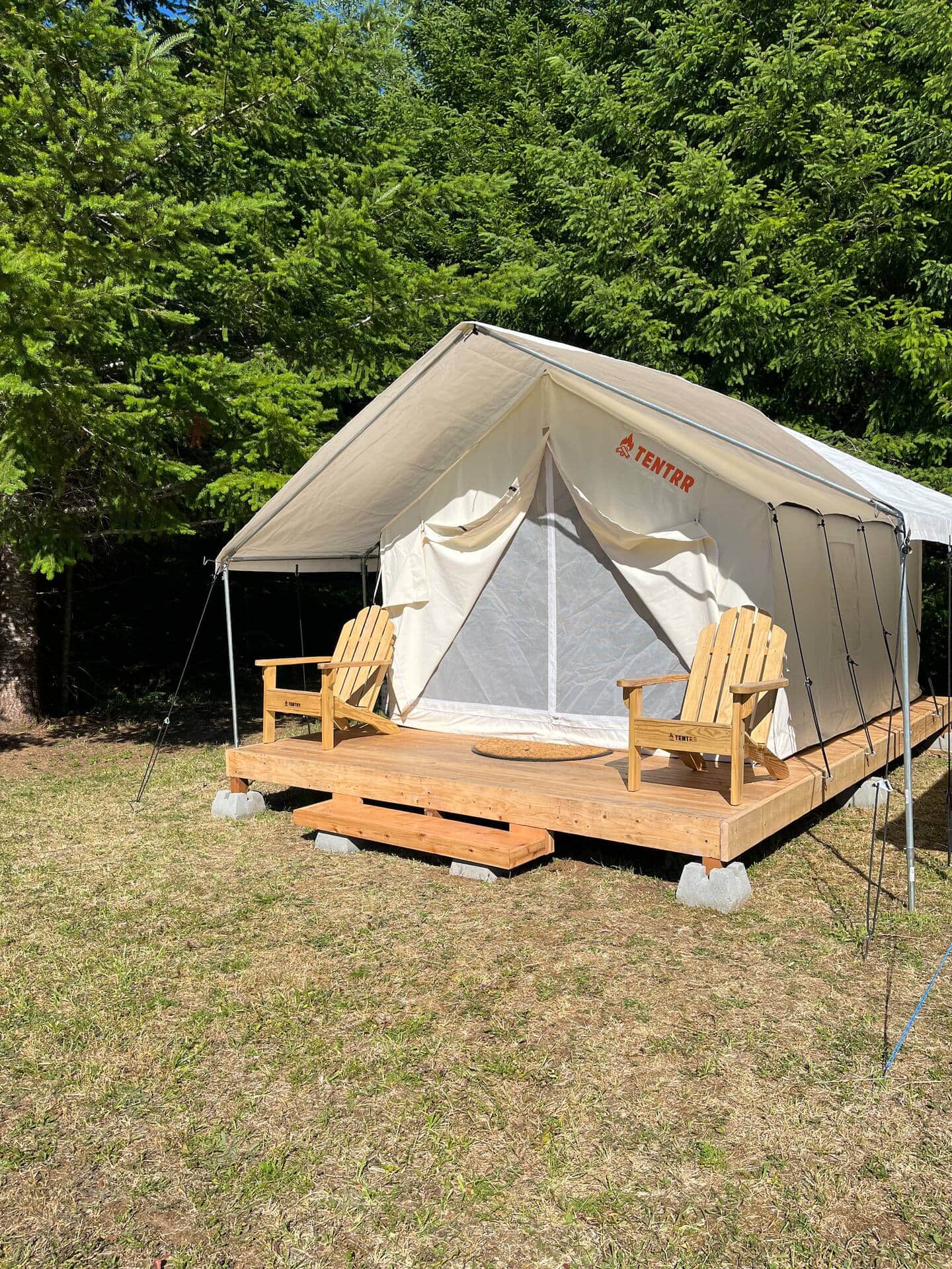 Glamping In The Wild