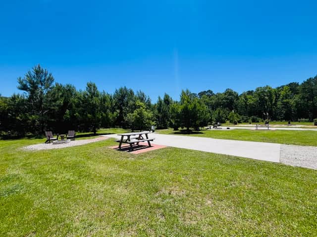 Laurel Oaks Estate