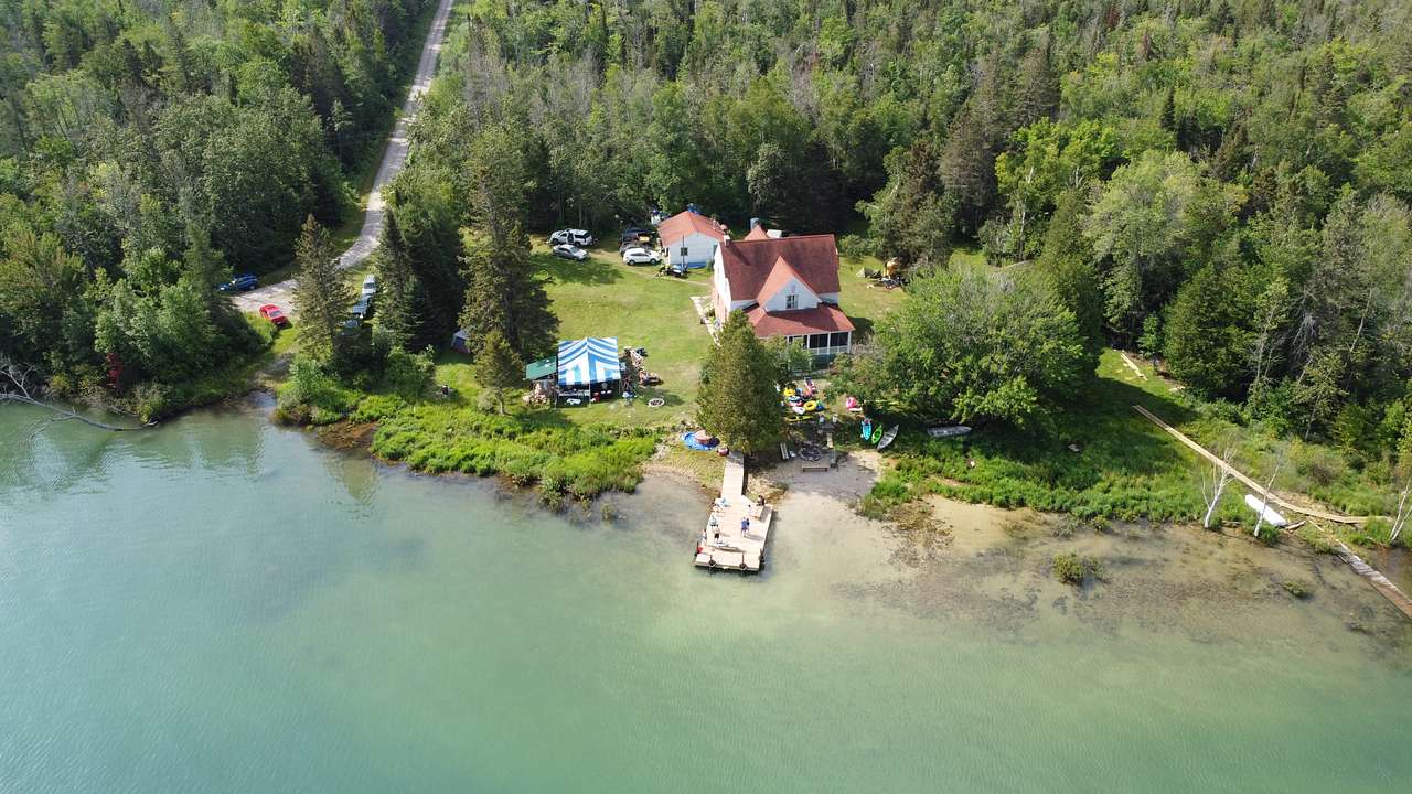 View more photos of Neebish Island Light Station