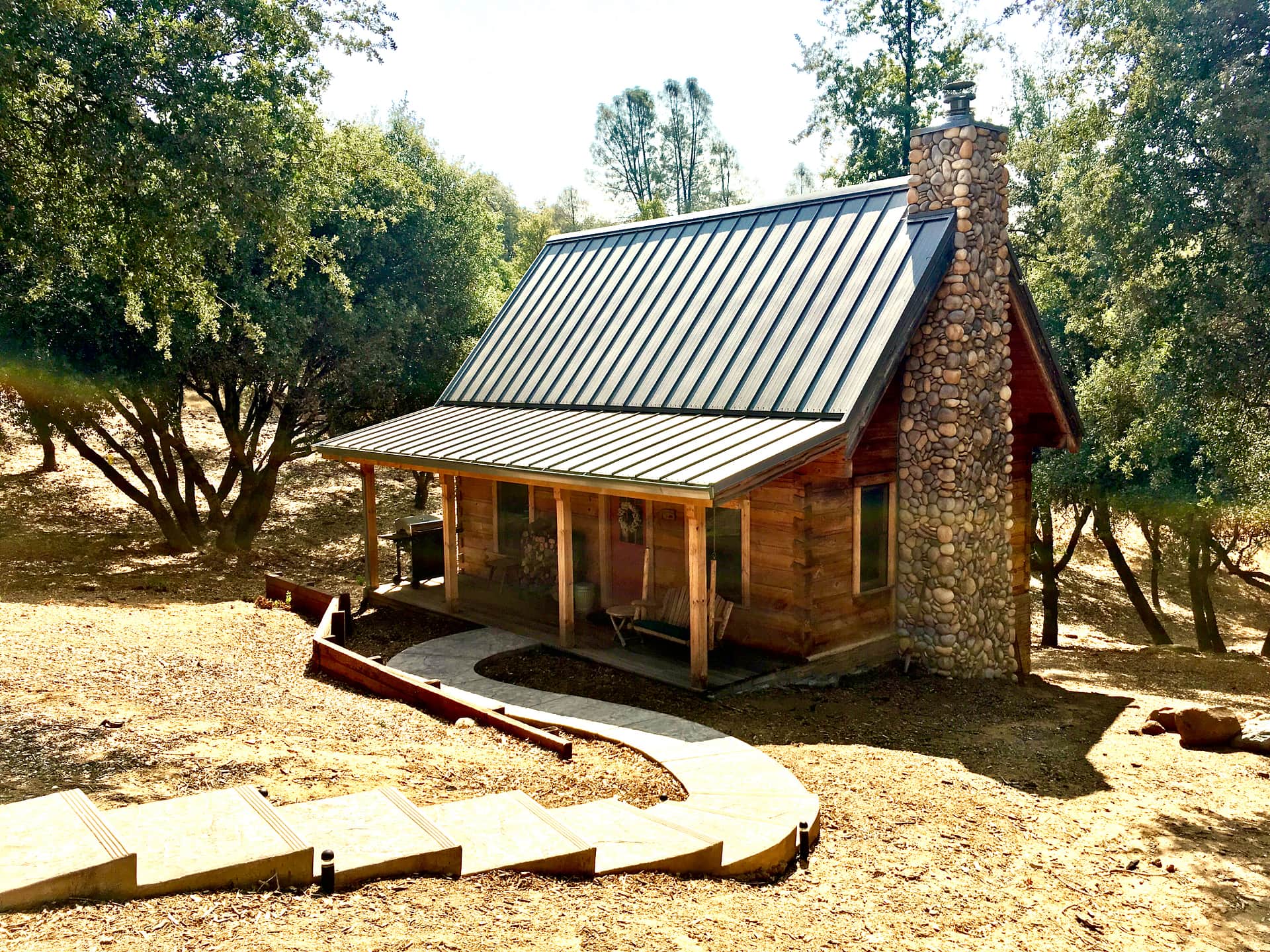 Apple Valley Cabin