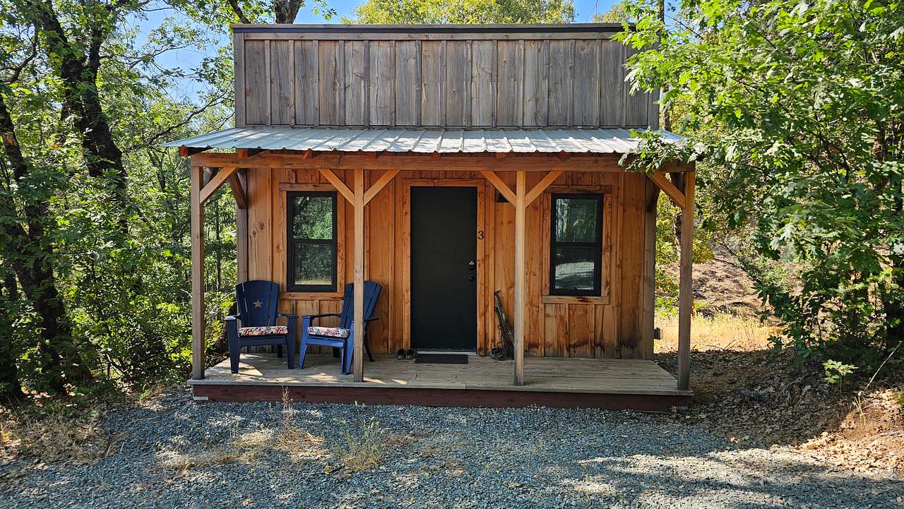 Boondok Farms