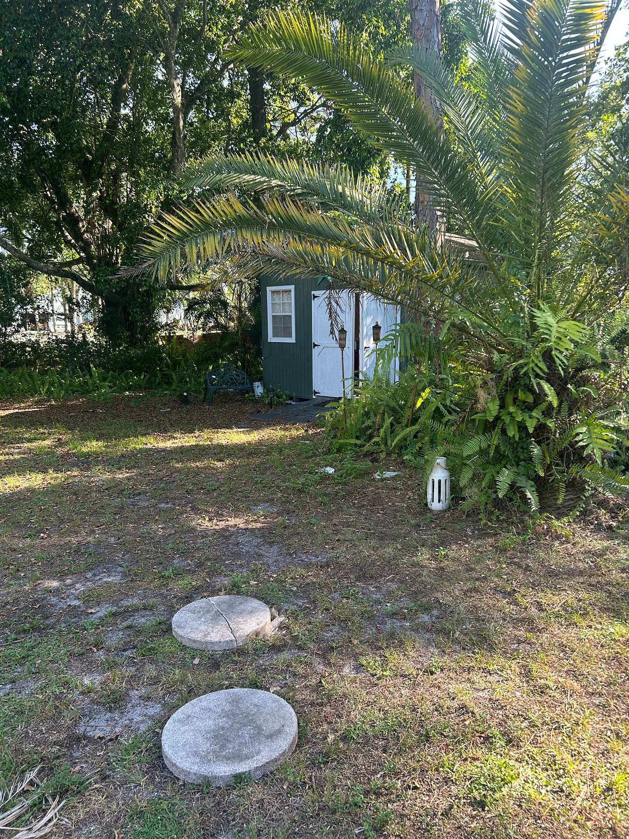 Cozy Cottage Room in Jupiter Farms