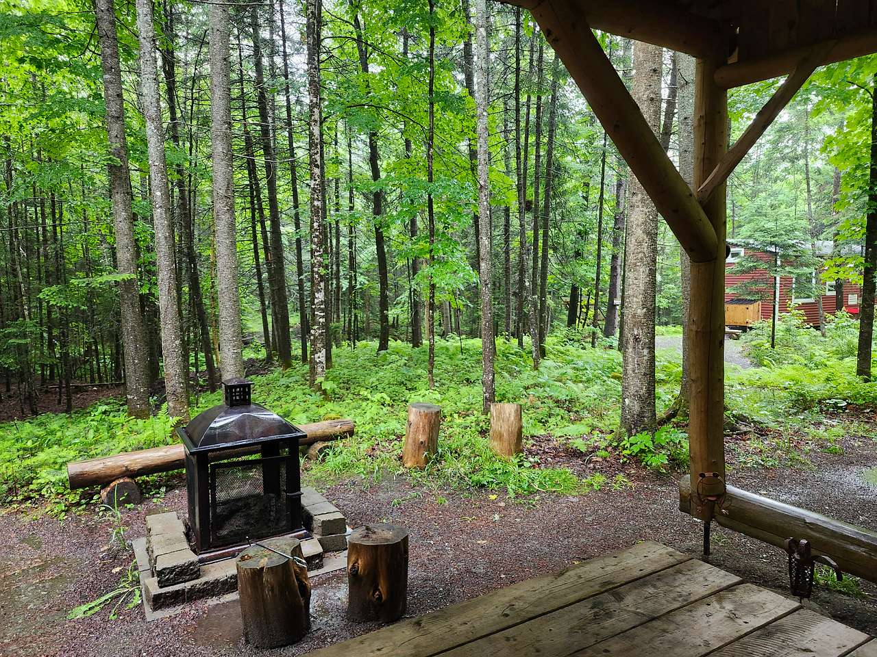 Aux Cinq Sens Nature Retreat