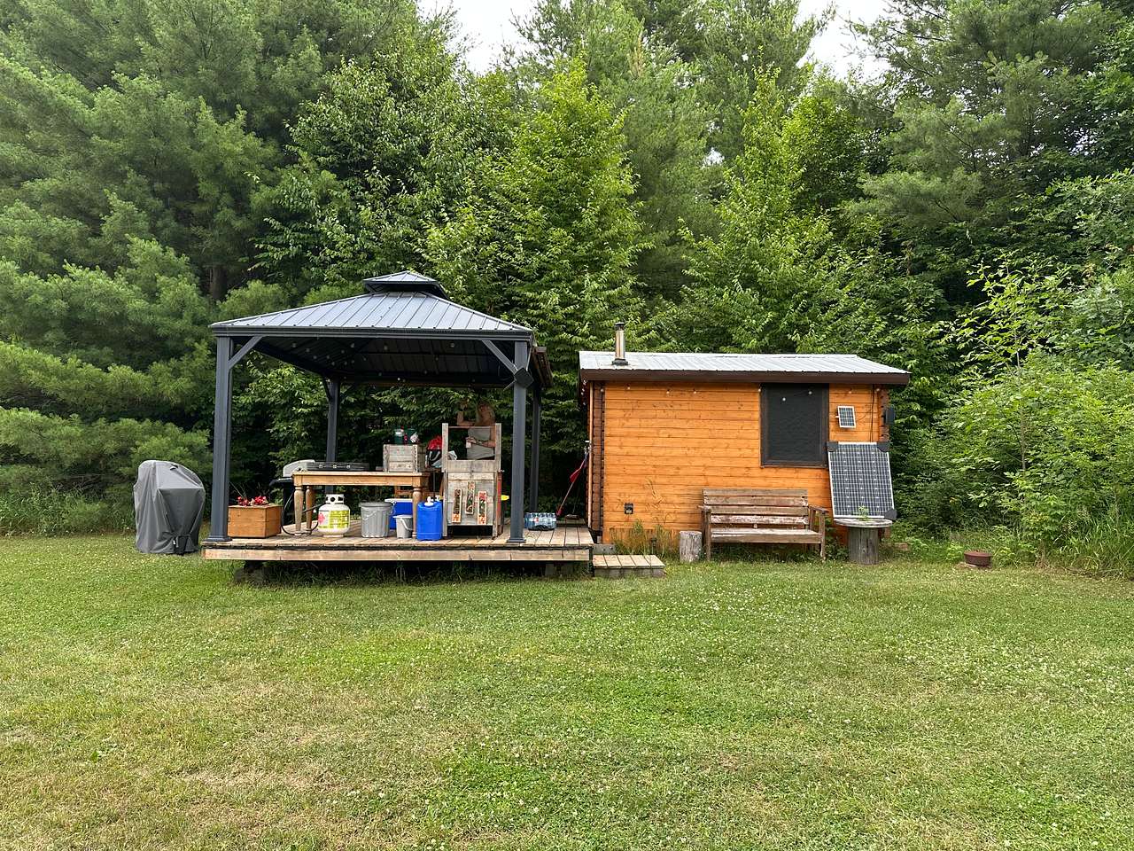 Glamping - Intimate Cabin & Campsites