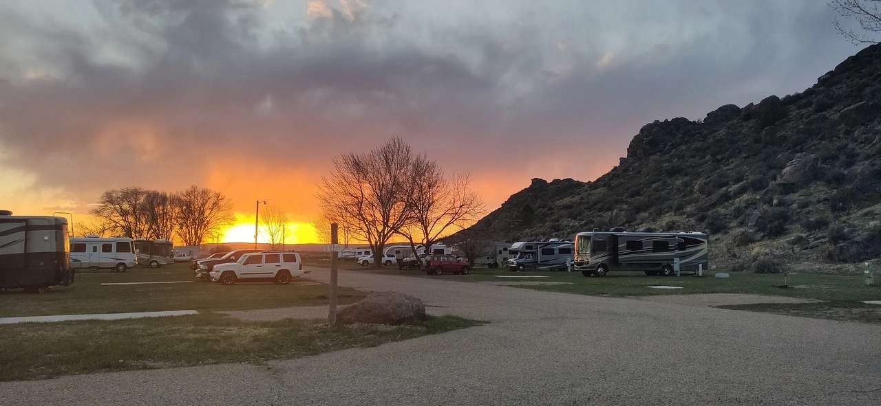 View rigs & rvs photos of Sunny Ridge RV Park