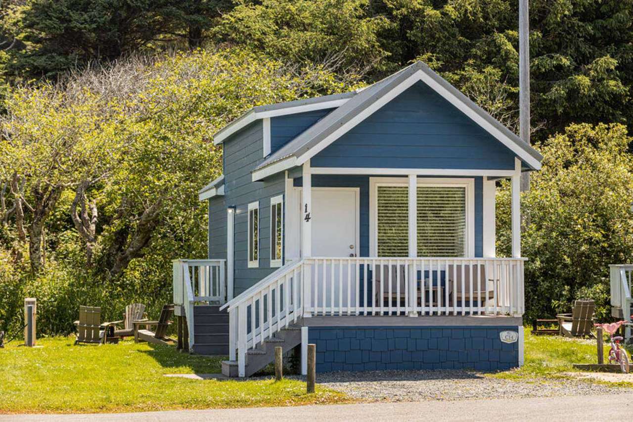 Cottage with Loft (1)
