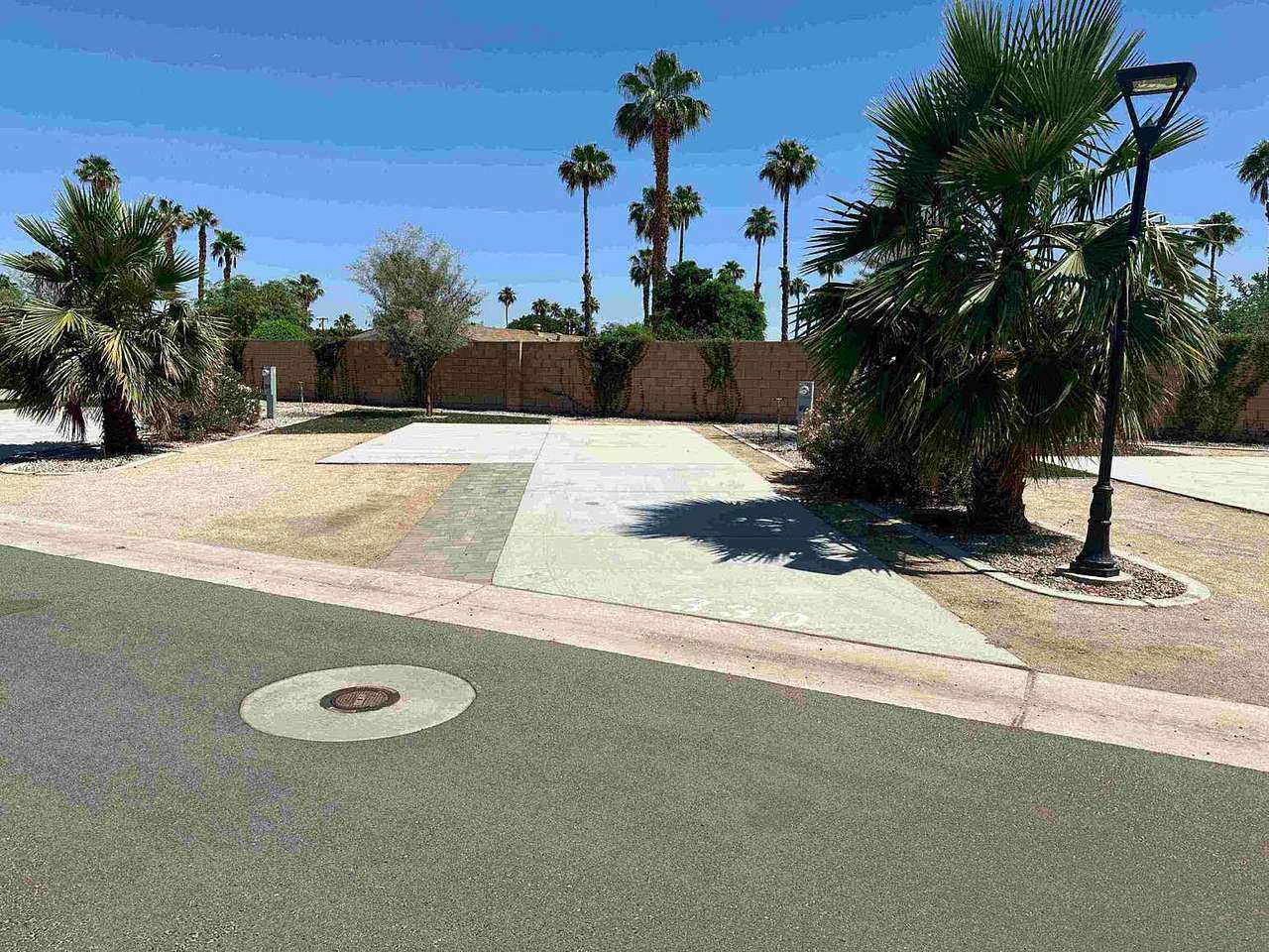 Picture of the site