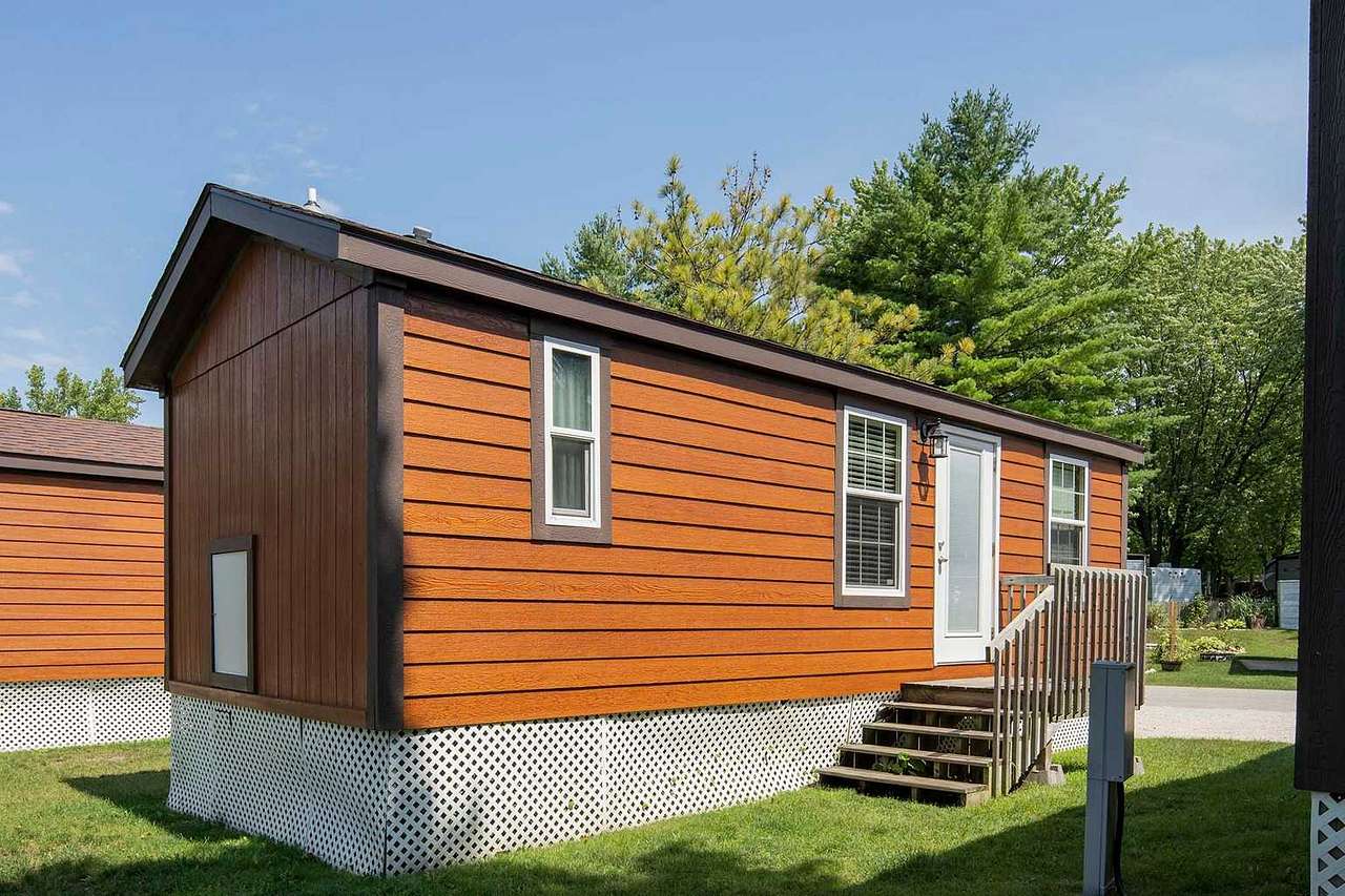 Classic 1 Bedroom Cabin with Bunk