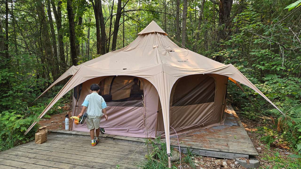 Foresthill Retreat
